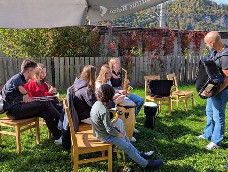 Delavnica Jazz Ravne doma in v tujini (14)